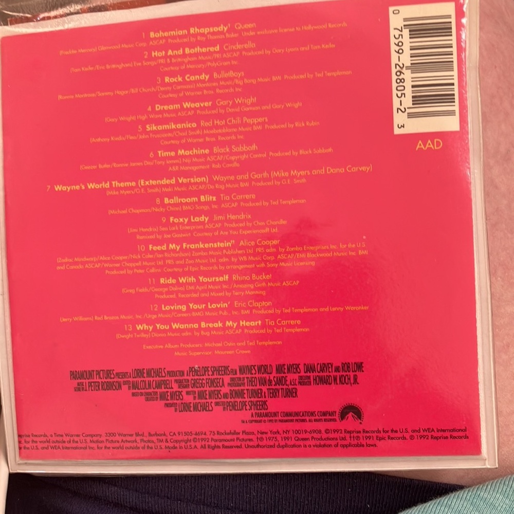 Wayne’s world cd - Picture 2 of 2